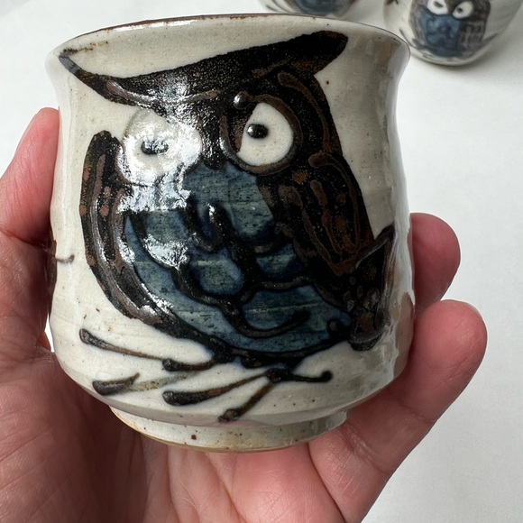 Set of 4 Vintage Owl Cups - Picture 3 of 13